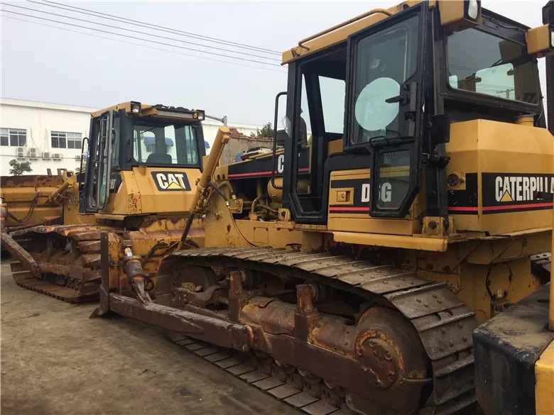 بولدوزر کاترپیلار D6H