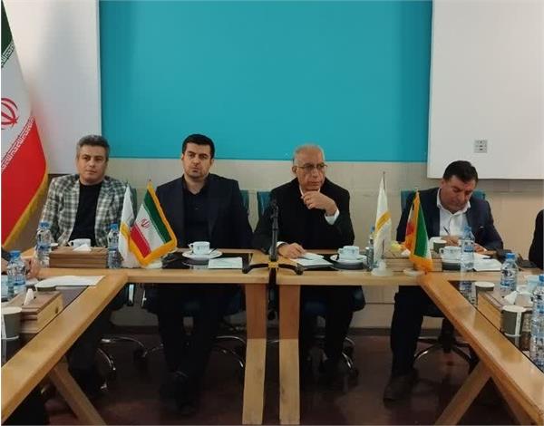 بررسی پروژه‌های اجرایی آب و خاک پارس در نشست‌های ارزیابی عملکرد مدیران ستادی با حضور مدیرعامل شرکت دکتر اسماعیل حسین زهی برگزار شد.