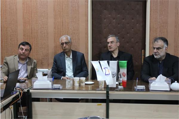 نشست هم‌اندیشی مدیرعامل شرکت توسعه خدمات مهندسی آب و خاک پارس با رئیس مؤسسه فنی و مهندسی کشاورزی برگزار شد