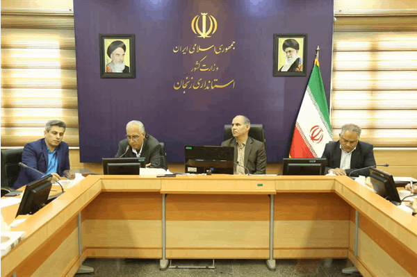 جلسه مدیر عامل و هیات همراه با استانداری زنجان