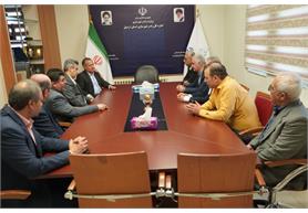 دیدار مدیرعامل و هیأت همراه شرکت آب و خاک پارس با مدیرکل راه و شهرسازی اردبیل