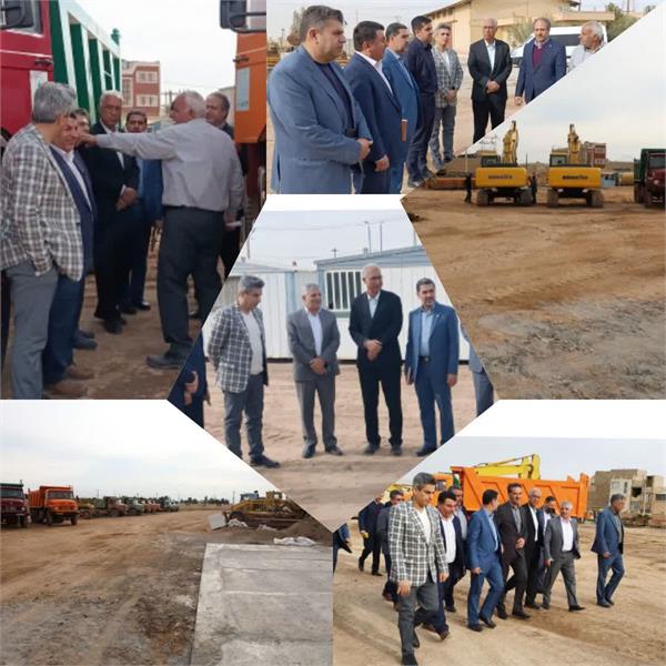 بازدید معاون هماهنگی امور عمرانی استانداری یزد و مدیران ارشد استان با همراهی مدیرعامل شرکت توسعه خدمات مهندسی آب و خاک پارس از امکانات شرکت