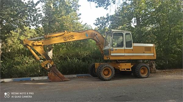 912A بیل مکانیکی