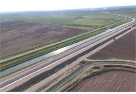 تحویل مزارع ناحیه عمرانی دوم پروژه خدا آفرین به بهره‌برداران با سیستم‌های نوین آبیاری